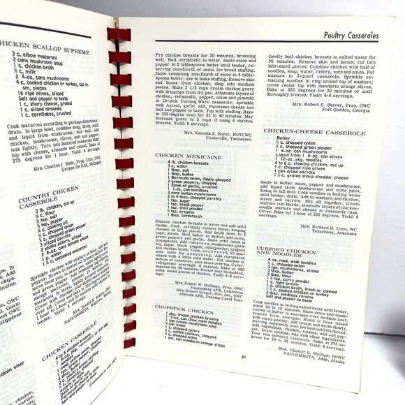 Recipes On Parade Casseroles Cookbook 1968 - Picture 5 of 8